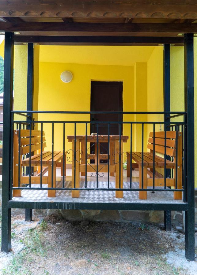 Villa Почивна Станция Сомат à Dospat Extérieur photo