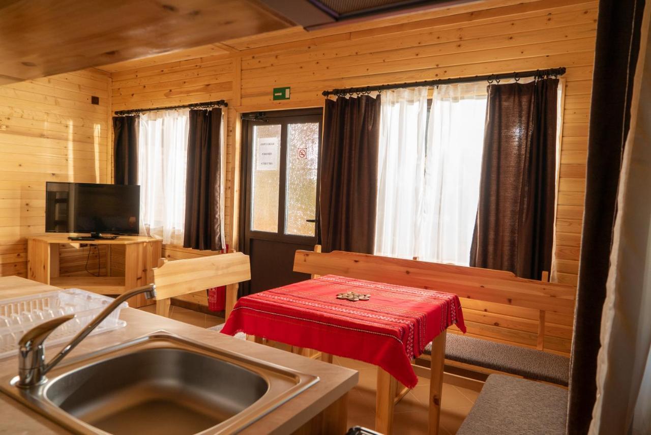 Villa Почивна Станция Сомат à Dospat Extérieur photo